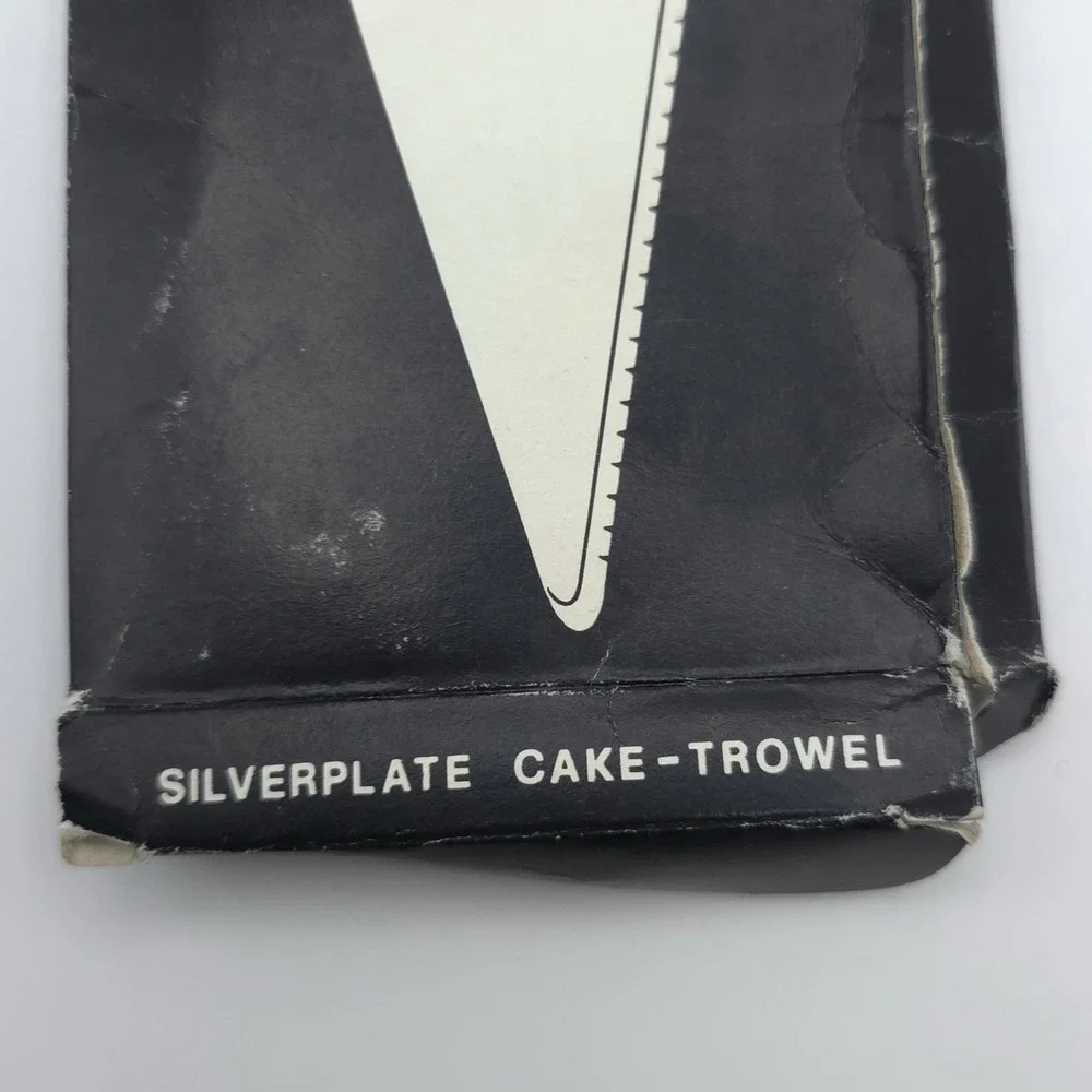 Vintage Silverplated ITALY Cake Trowel Antique WORTHY MATRON‎ 1982 Paisley